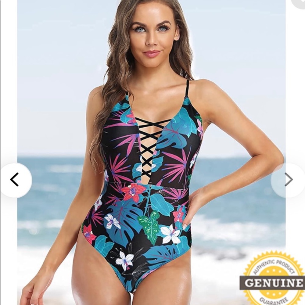 Binlowis One Piece Swimsuit Front Strappy Cross